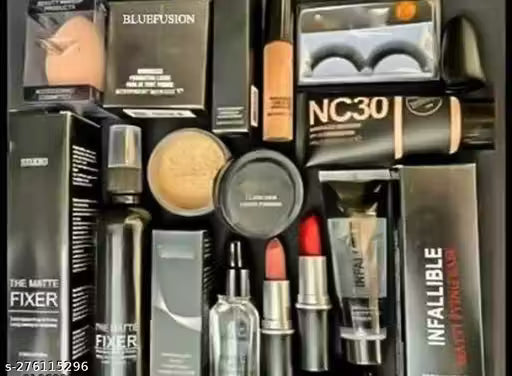 The Ultimate 10-Piece Face & Glow Essentials Kit
